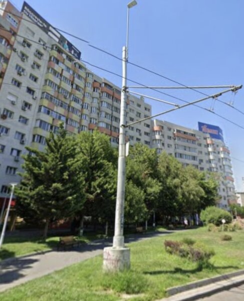 Mosilor, Stefan cel Mare, langa metrou Oborm